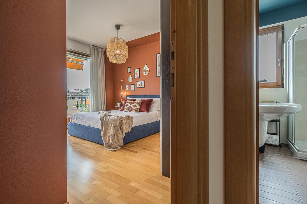 Hygge Family Apartment - One Step Away From The Lake!!! Сірміоне Екстер'єр фото