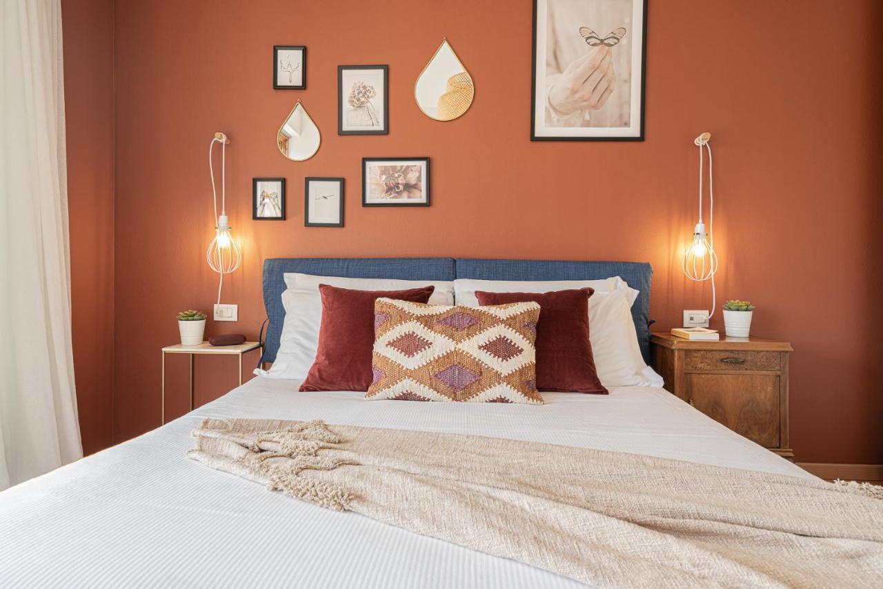 Hygge Family Apartment - One Step Away From The Lake!!! Сірміоне Екстер'єр фото